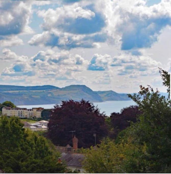 Beautiful Large Property, Sleeps 9 Walking Distance To The Sea , Beaches And Restaurants Fantastic Interior Lyme Regis Dış mekan fotoğraf