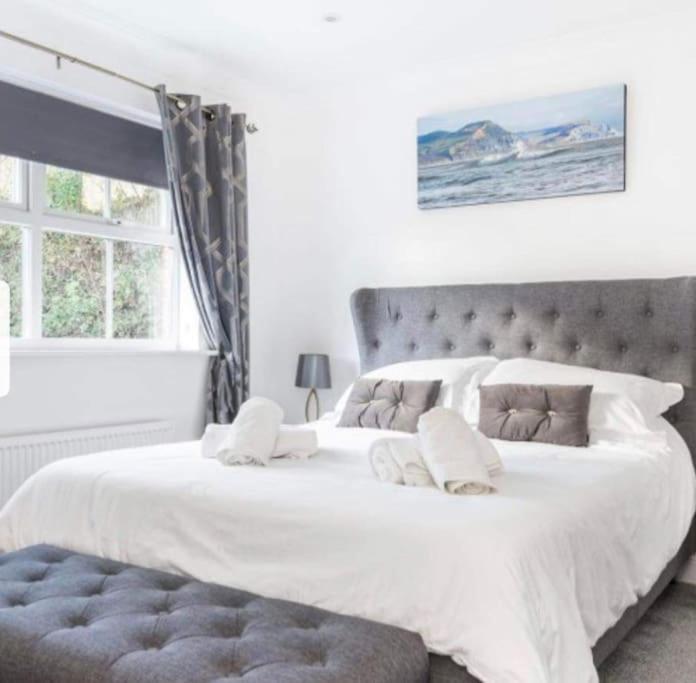 Beautiful Large Property, Sleeps 9 Walking Distance To The Sea , Beaches And Restaurants Fantastic Interior Lyme Regis Dış mekan fotoğraf