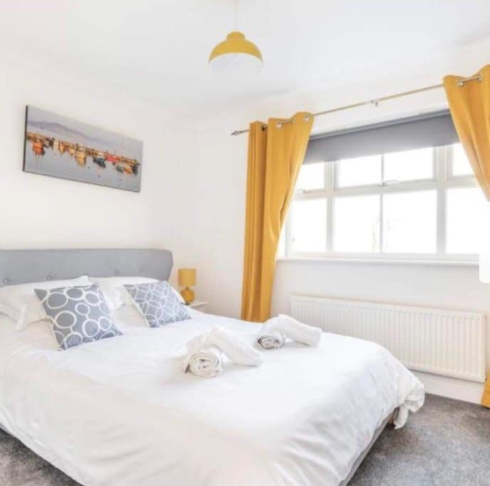 Beautiful Large Property, Sleeps 9 Walking Distance To The Sea , Beaches And Restaurants Fantastic Interior Lyme Regis Dış mekan fotoğraf