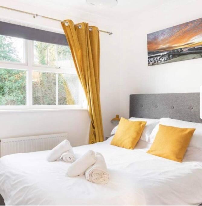 Beautiful Large Property, Sleeps 9 Walking Distance To The Sea , Beaches And Restaurants Fantastic Interior Lyme Regis Dış mekan fotoğraf